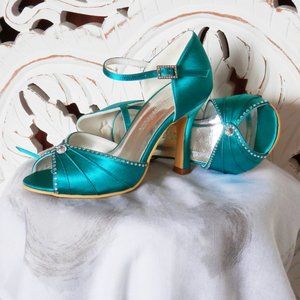 New Teal Satin Peep Toe Sandals Wedding Si…